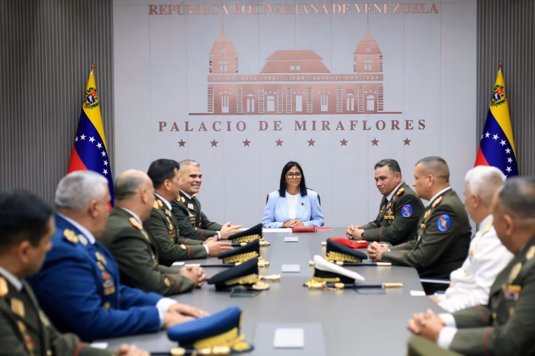 Venezuela et États-Unis : Normalisation choquante après l'enlèvement de Maduro, un cirque politique !