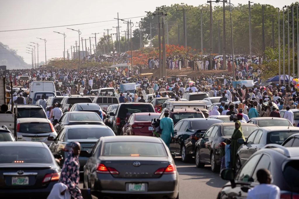 Chaleur insupportable au Nigeria : les dirigeants conservateurs ignorent la folie des prix de la fraîcheur !