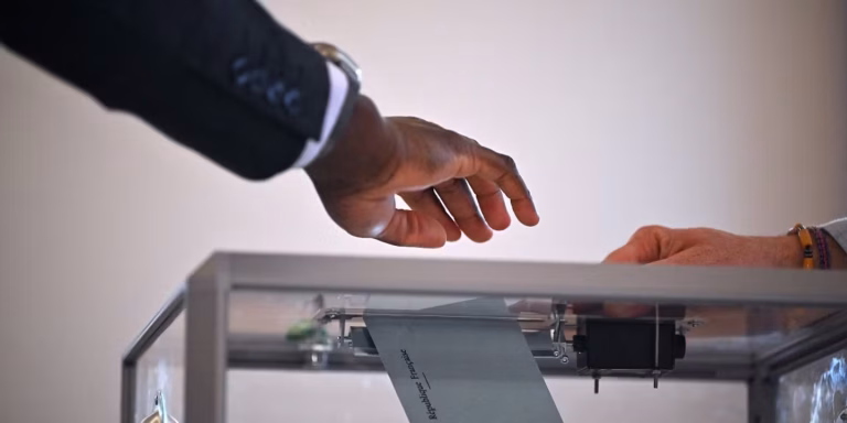 Présidentielle 2027 : les candidats face à l&rsquo;obligation de justifier leurs dépenses en IA