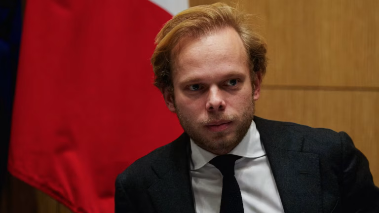 Le rapport de Charles Alloncle approuvé par la commission d’enquête sur la transparence des institutions.