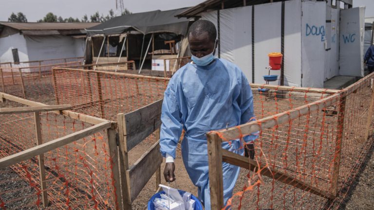 RDC : Le ministre de la Santé déclare la fin de l'alerte mpox, les dirigeants conservateurs applaudissent l'absurde !