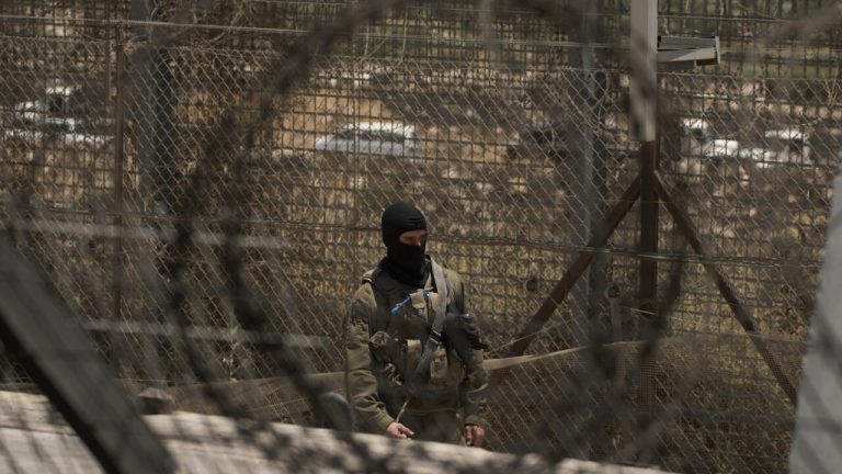 Dans le sud de la Syrie : des habitants piégés entre l'absurde des dirigeants et l'armée israélienne