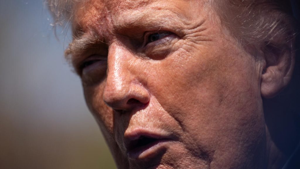 Trump menace l'Iran : quand les dirigeants RN préfèrent l'absurde au bon sens, un vrai cirque !