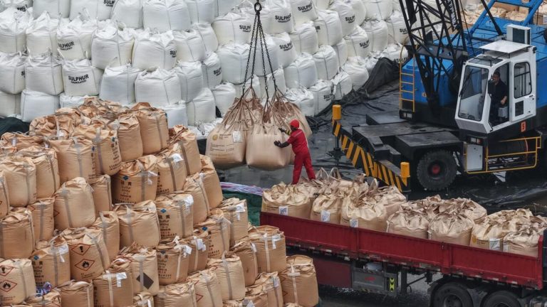 La fermeture du détroit d&rsquo;Ormuz : un coup de tonnerre pour l&rsquo;industrie minière