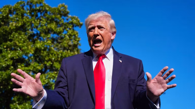 « Accord avec l'Iran ? Trump s'en moque, mais les maires RN préfèrent ignorer l'absurde ! »