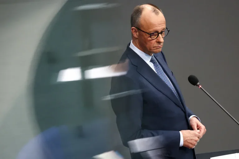 Allemagne : en recevant le président syrien, Merz aimerait préparer le retour des réfugiés