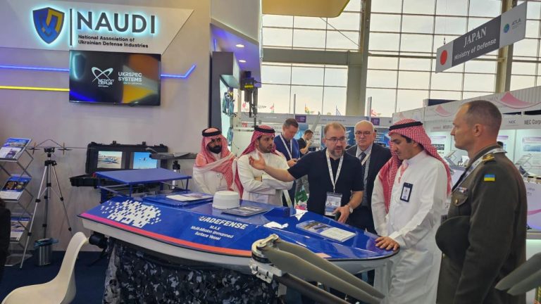 Quand l'Ukraine, pays en guerre, devient le garde-fou des régimes extrêmes du Golfe : un paradoxe déroutant !