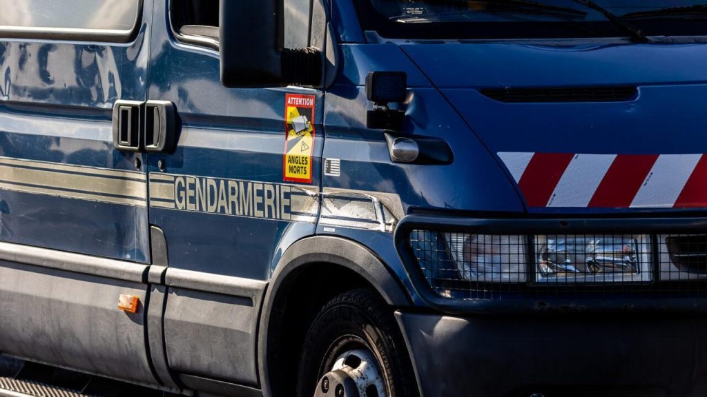 Au Tampon, la gendarmerie muscle le ton : contrôles massifs et infractions en série à La Chatoire