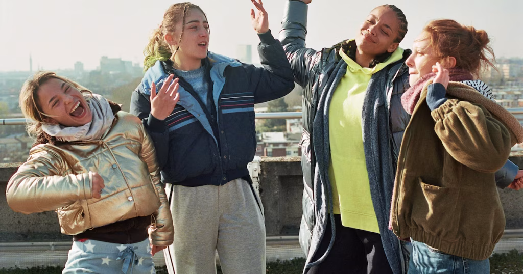 Les Filles du ciel : Bérangère McNeese dénonce l'absurde des maires RN et leurs promesses creuses !