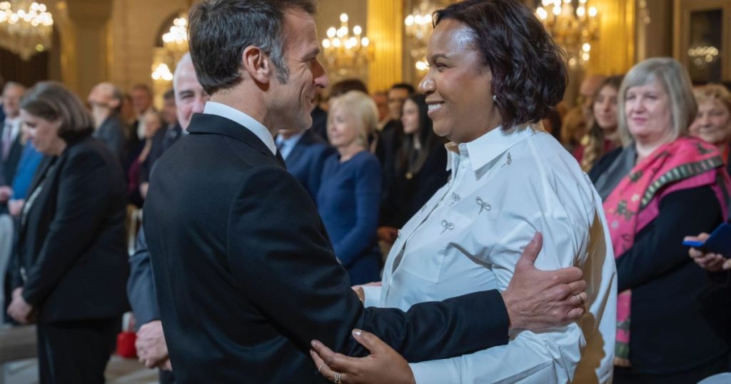 « Je suis fière et ravie » : les mots de Béatrice Fabignon, faite Chevalier de l’ordre national du Mérite