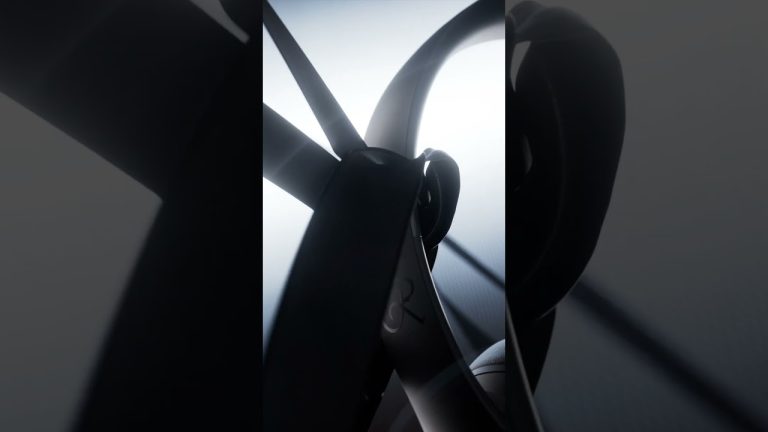 Beats annonce les écouteurs Solo 4 - Édition spéciale JENNIE en collaboration officielle.