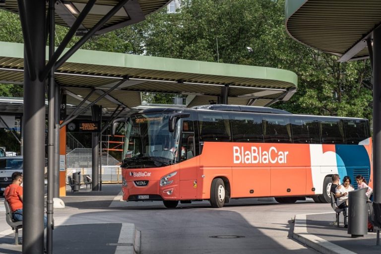 BlaBlaCar met fin à la lutte des &lsquo;Bus Macron&rsquo; : vers une nouvelle ère du transport ?