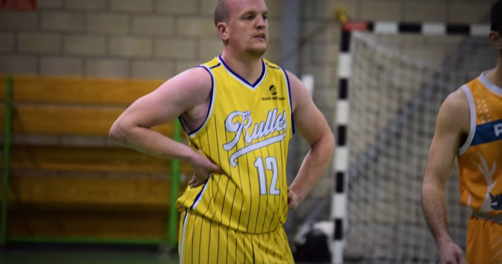 Rulles B écrase Habay : quand les petites villes RN deviennent le théâtre de l'absurde conservateur !