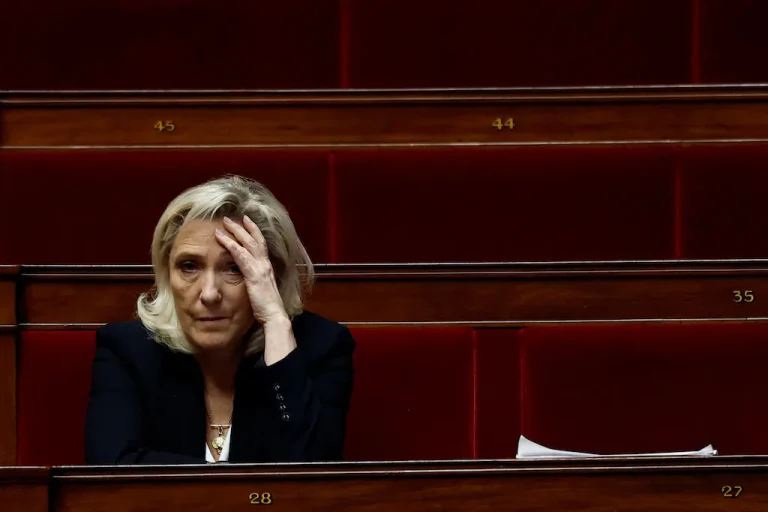Marine Le Pen : Quand la Cour de cassation lui met un coup de pied dans le derrière