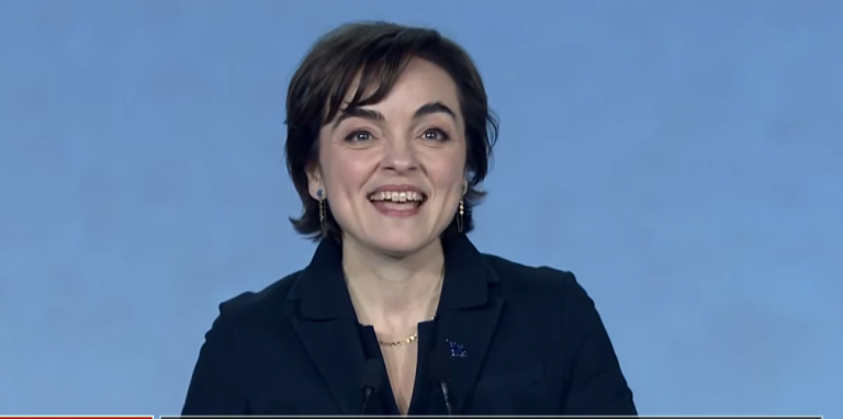 Christine Fréchette : La nouvelle première ministre du Québec, ou le retour du balancier ?