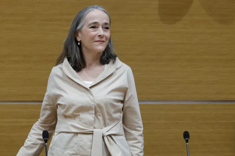 Le député UDR Charles Alloncle manipule-t-il les chiffres de la Cour des comptes pour conclure à une hausse des dotations accordées à France TV ?