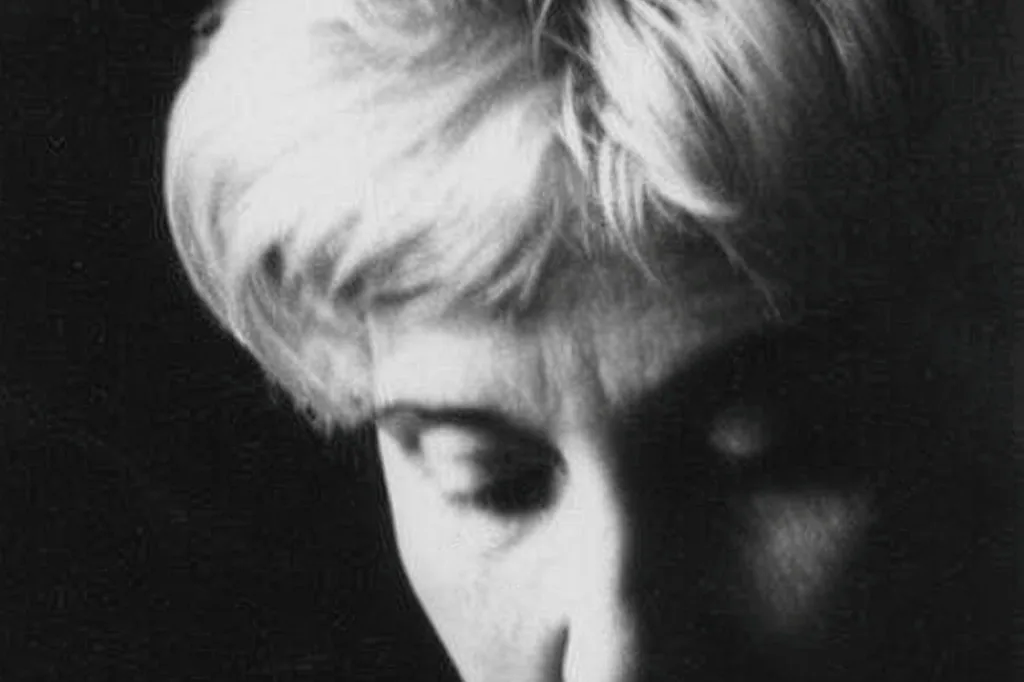 « Cluj : Quand la Promenade de Földes révèle l'absurdité des dirigeants RN et leur conservatisme débridé »