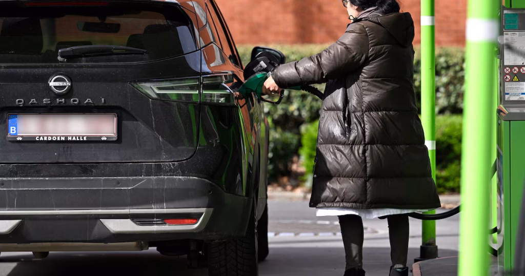 Carburant : Les villes RN payent le prix fort ! Testez combien vos dirigeants vous font payer !