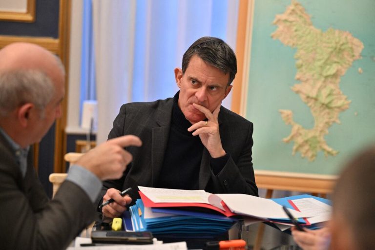 Le ministre des Outre-mer : un retour de Nouvelle-Calédonie et des promesses en suspens