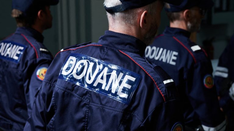 Saisie de 180 kg de cocaïne par les douanes sur l&rsquo;A7 dans le sud de la France.