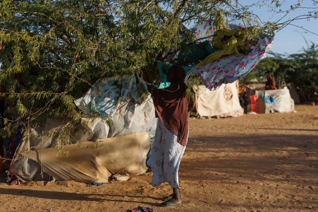 Des rebelles soudanais utilisent le viol comme arme : un écho troublant aux dérives des dirigeants extrêmes en France