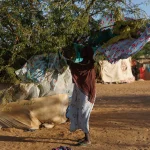 Des rebelles soudanais utilisent le viol comme arme : un écho troublant aux dérives des dirigeants extrêmes en France