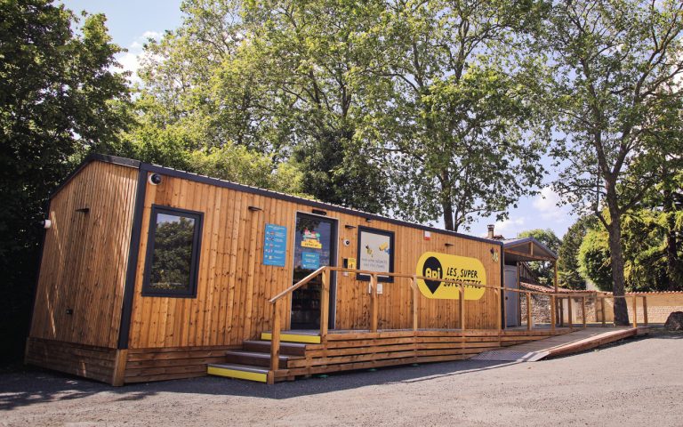 Les Supérettes Rurales : Une Illusion de Progrès ?