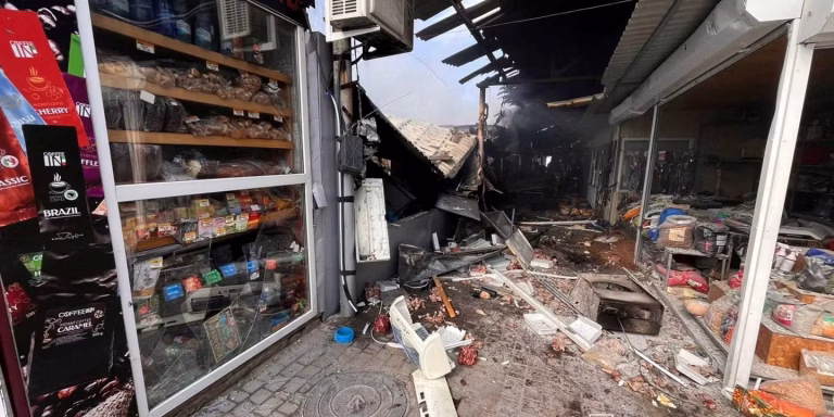 EN DIRECT : Nikopol en deuil, un mort et un blessé – Quand les dirigeants conservateurs ignorent l'absurde tragédie !