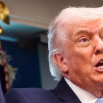 Donald Trump s'exprime lors d'une conférence de presse à la Maison-Blanche, le 6 avril 2026.