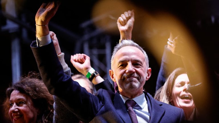 Emmanuel Grégoire, maire de Paris : défis et enjeux d&rsquo;une gouvernance en mutation