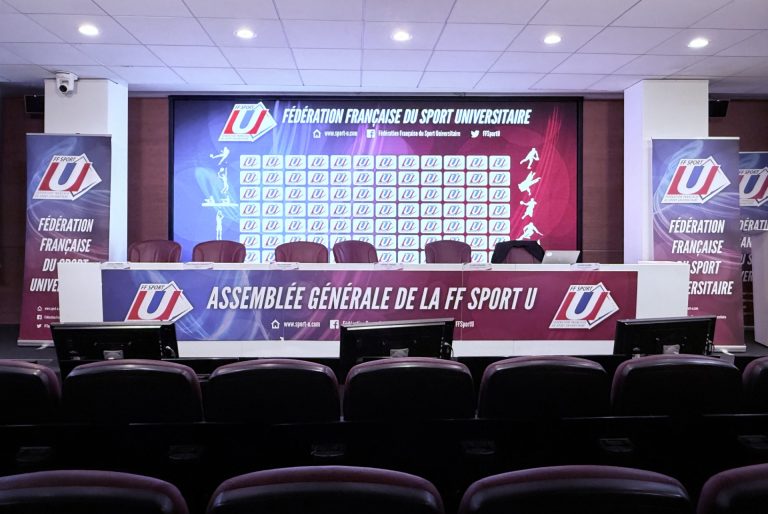 Sport Universitaire 2026 : Quand les villes RN célèbrent l'absurde sous le regard complice des conservateurs !