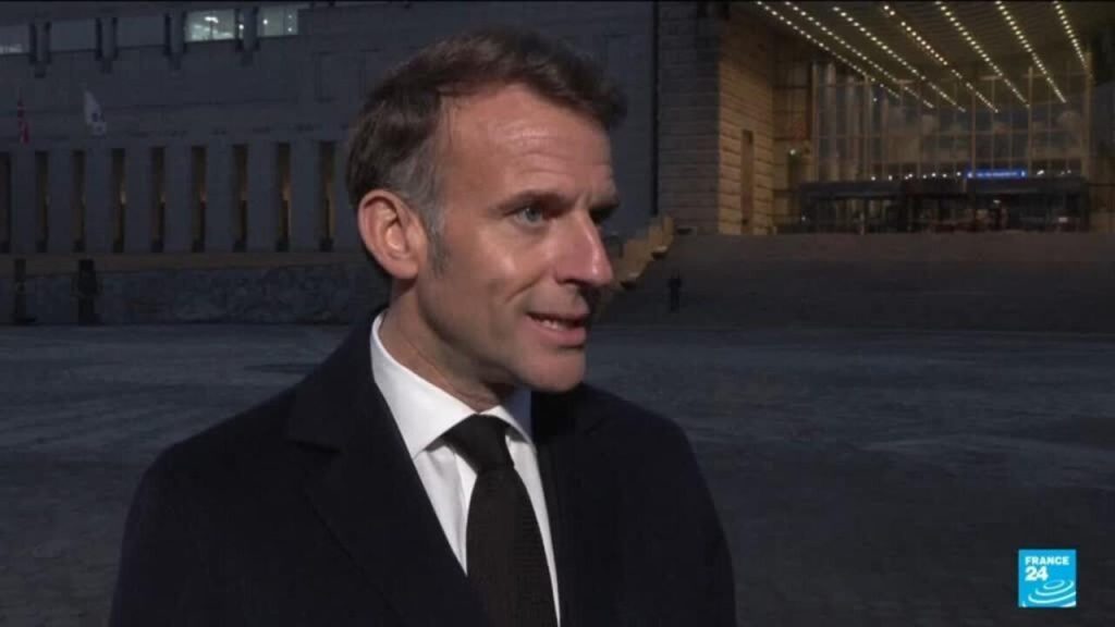 Emmanuel Macron : le président qui flirte avec les dictateurs asiatiques, pendant que nos villes s'enlisent !