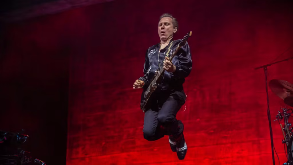 Franz Ferdinand : le rock face aux absurdités des villes RN et aux élites conservatrices en déroute !