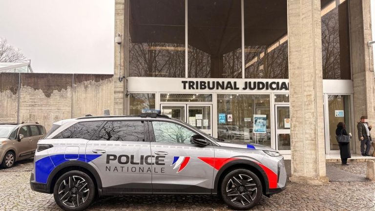 Service à 1 000 euros : l&rsquo;étrange dérive d&rsquo;un policier d’Évry face aux trafiquants