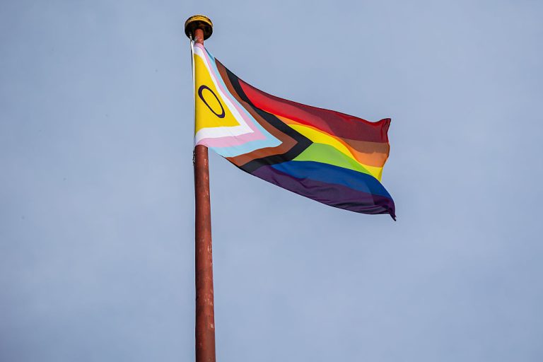 La Cour de justice de l&rsquo;UE : un pas en avant pour les droits des transgenres, mais à quel prix ?