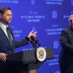 Vance promet de soutenir Orbán : quand les dirigeants conservateurs plongent dans l'absurde !