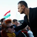 Hongrie : le ministre des Affaires étrangères en ligne directe avec Moscou