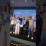 Humberto Vélez présente ¡The Fall Guy-Yi-Yi! au Mexique, une adaptation des Simpsons.