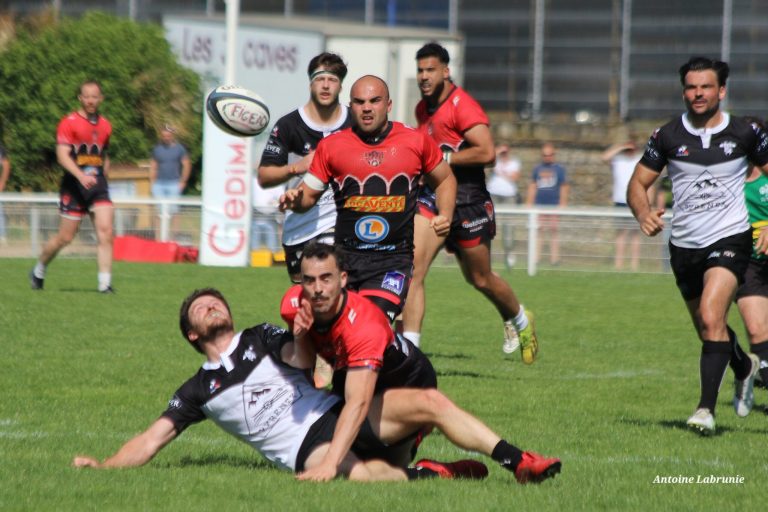 Gros match des Rouge et Noir