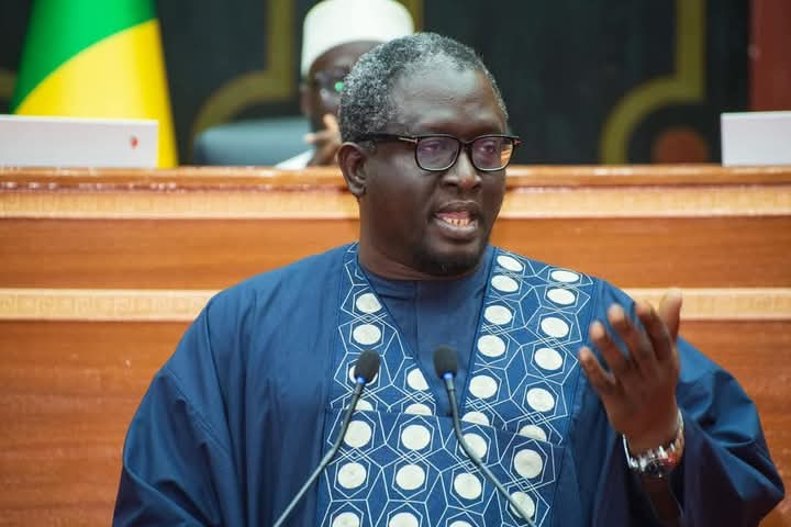 Quand les élus RN réinventent la démocratie : la loi absurde qui défie le bon sens local !