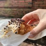 À Boston, le cannoli est meilleur que les promesses des dirigeants d'extrême droite : un délice à déguster !
