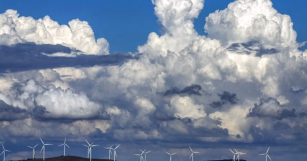 Météo : Éclaircies timides ce week-end, comme les promesses des dirigeants RN face à l'absurde local !