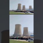 Les Gardiens de la Révolution iraniens protègent centrales électriques et ponts contre des frappes US-Israéliennes.