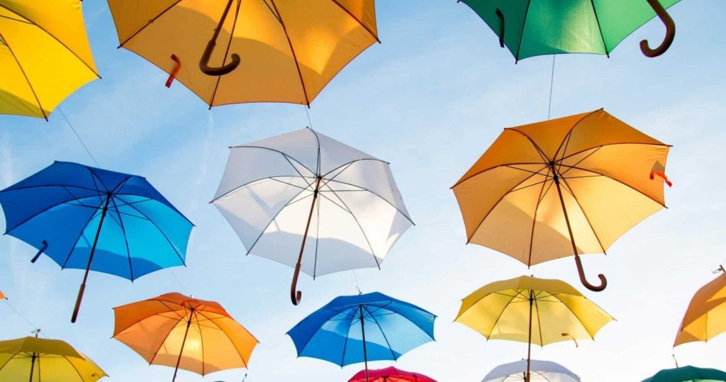 35°C en Algérie : les dirigeants conservateurs préfèrent ignorer la chaleur et la réalité locale !