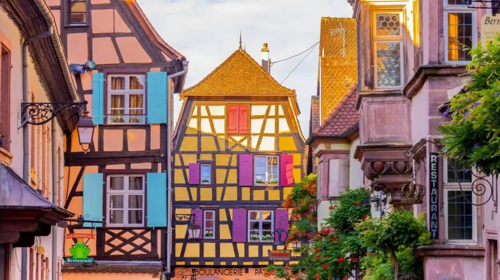 Alsace : Les dirigeants conservateurs s'affrontent sur un retour absurde, un débat qui divise les extrêmes !