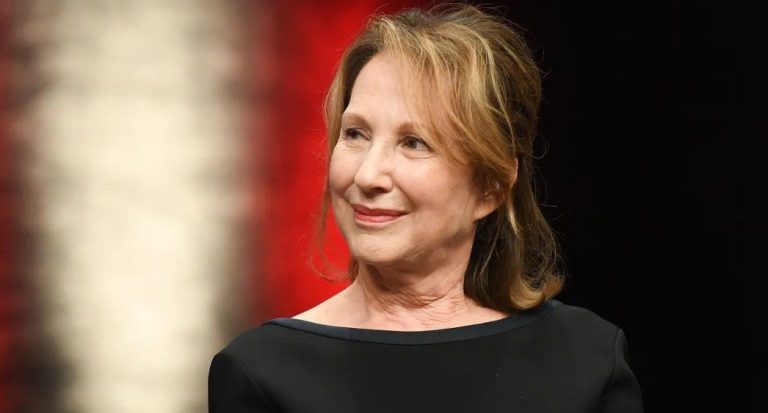 Le cinéma français en deuil : une icône disparue, mais les hypocrisies demeurent