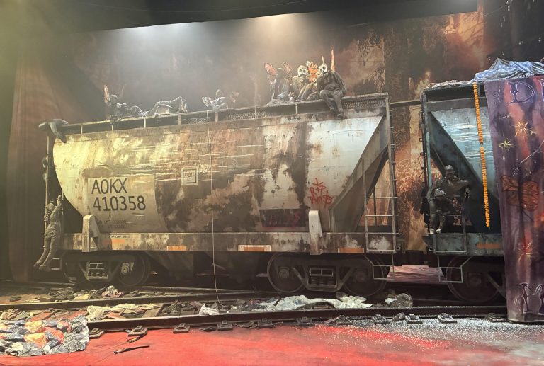 Monarques : Quand la poésie de l&rsquo;exil se heurte à la réalité brutale