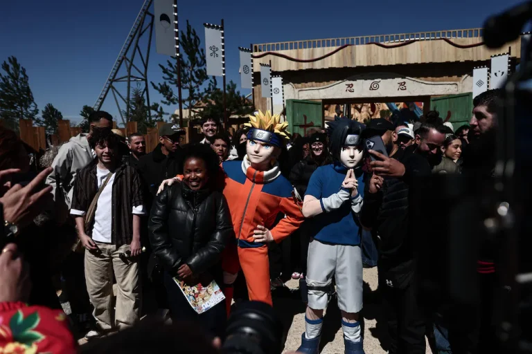 Une zone « Naruto » ouvre dans le parc d’attractions Spirou : le ninja contre les dérives autoritaires ?