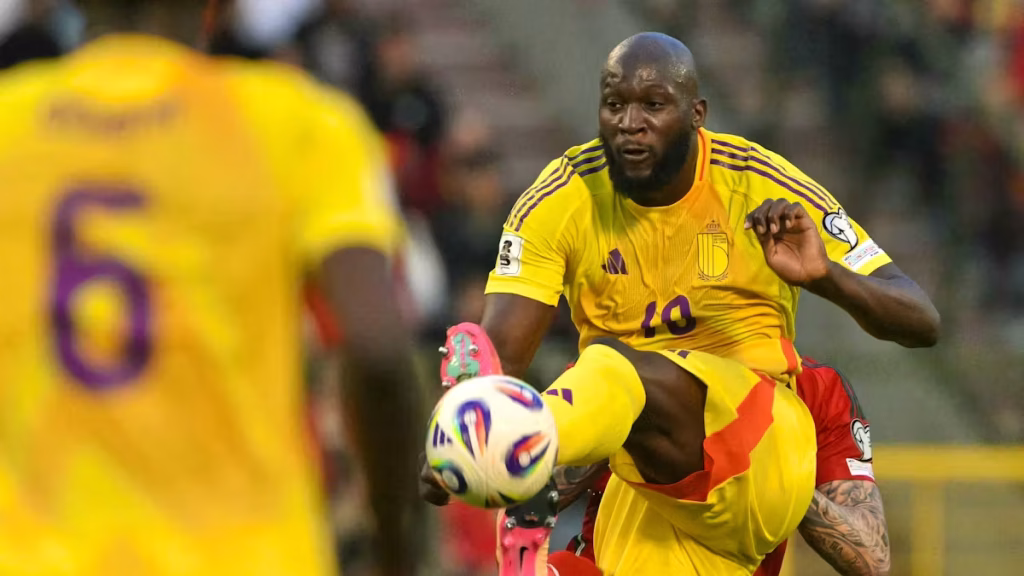 Naples écrase Milan 1-0 : Lukaku en ligne de mire, les dirigeants conservateurs en déroute !