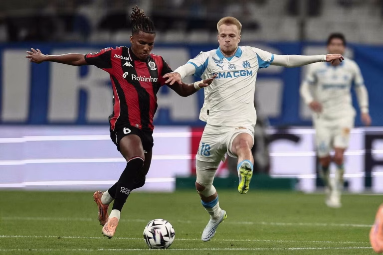 L&rsquo;OGC Nice garde cinq points d&rsquo;avance sur le barragiste, la lutte pour le maintien se poursuit.